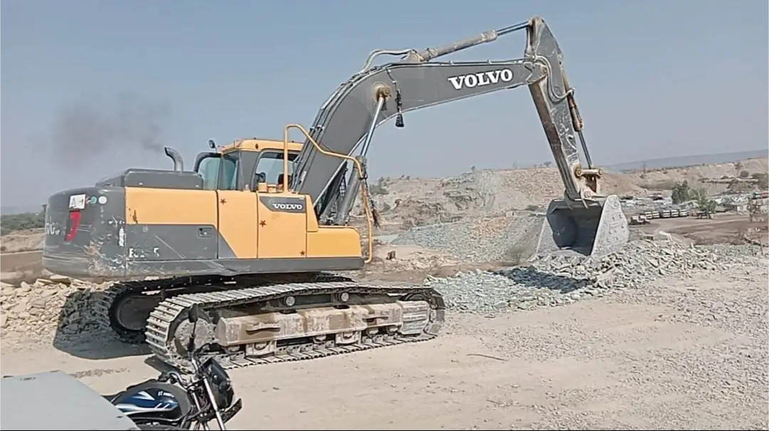 Excavator